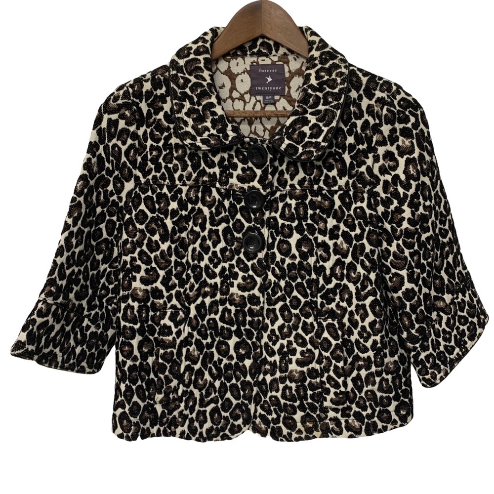 FOREVER 21 Jacket leopard print size small NWOT